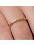 Meia Aliança de Ouro 18k com Brilhantes