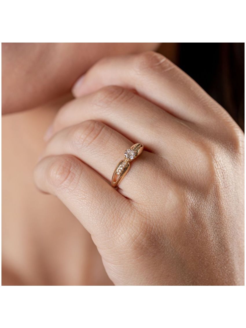 Anel Feminino de Ouro 18k Solitário