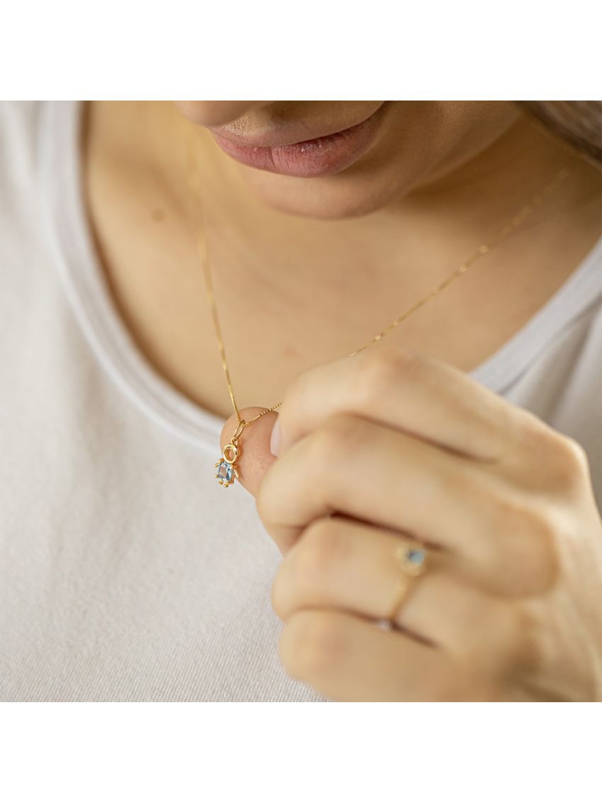 Pingente de Ouro 18k Menino com Pedra Azul